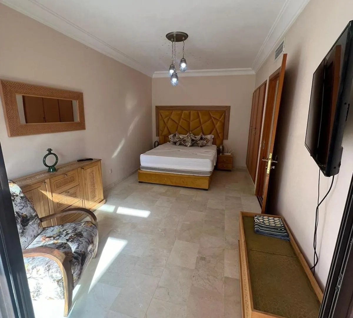 Appartement Elegant Avec Vue Sur Piscine Jardin Verdoyant Et Wifi Ultra Rapide Marakéš Apartmán